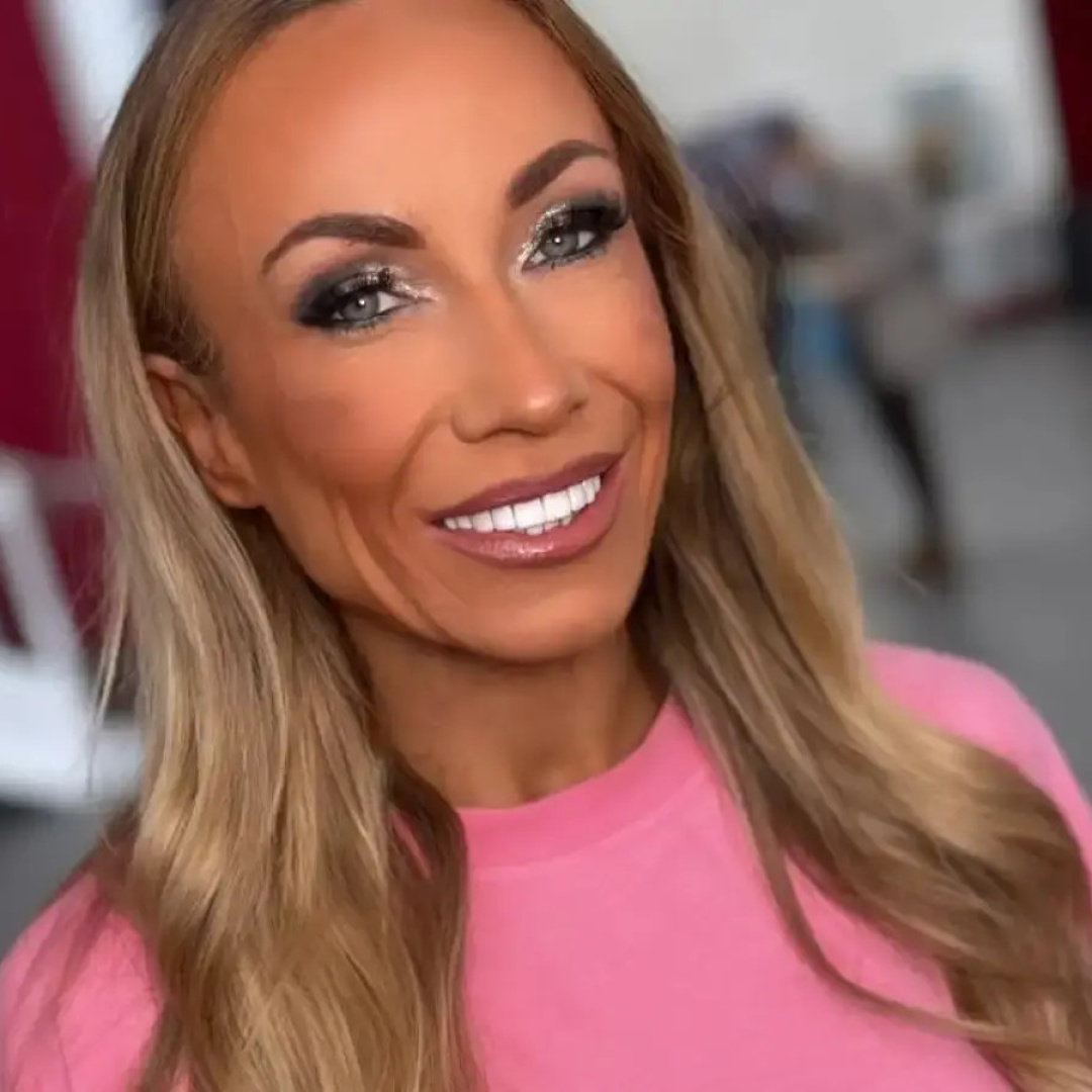 Danielle Cooper: 44-Year-Old Bodybuilder Shares Nutrition Secrets for Success